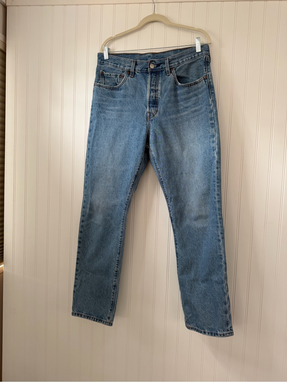 Women’s Levi 501 Jeans